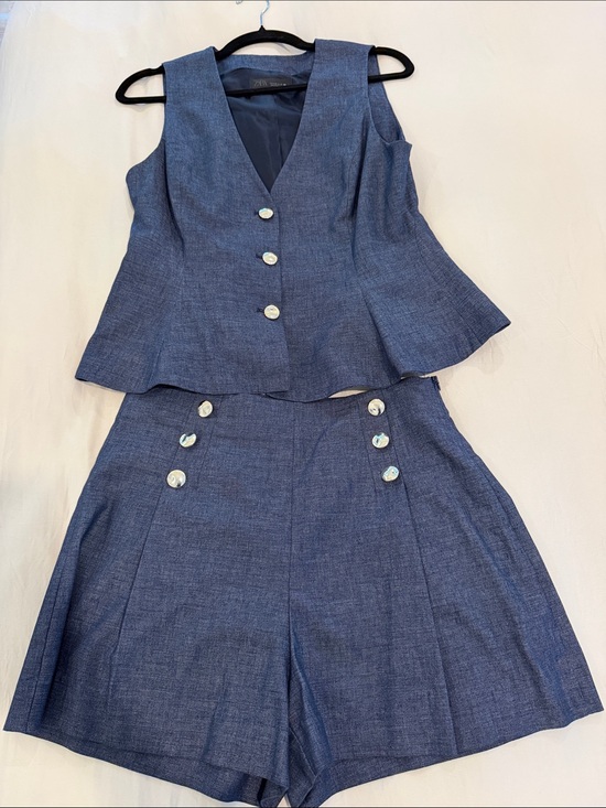Zara Pants - Zara Blue Tailored High-Waist Jean Shorts with Matching Vest